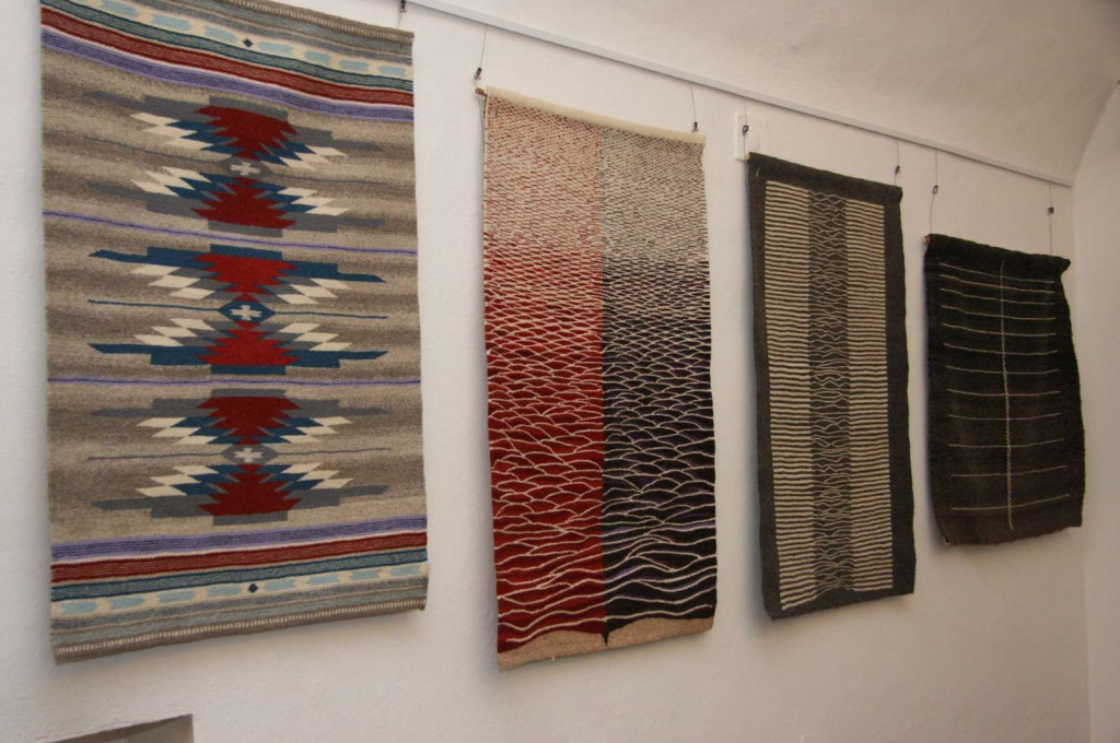 Finisz wystawy Wrocławskiej Tkaniny Artystycznej - Grupy Wątek