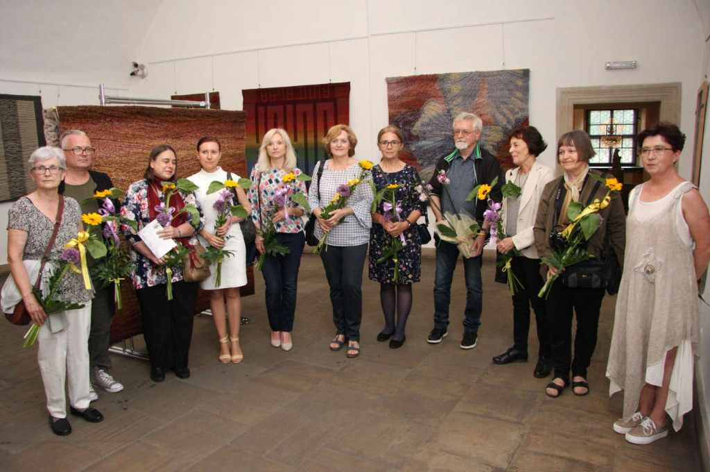 Finisz wystawy Wrocławskiej Tkaniny Artystycznej - Grupy Wątek