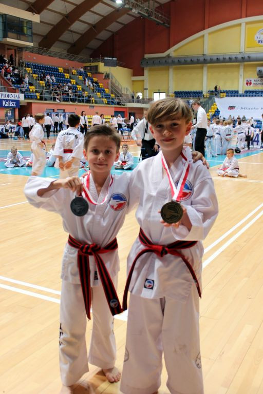 Multi sukcesy zawodników z Opolskiego Klubu Sportów Walki. Łącznie zdobyli 32 złote, 31 srebrnych i 24 brązowe medale!