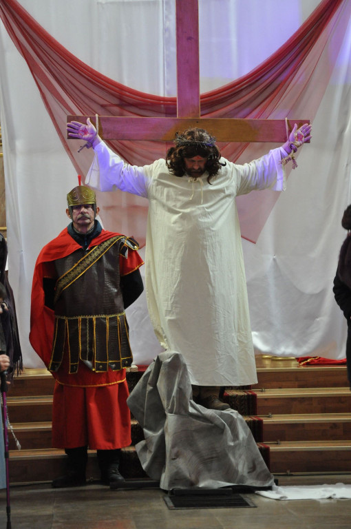 Robimy teatr  Sztuka dla 26 aktorów