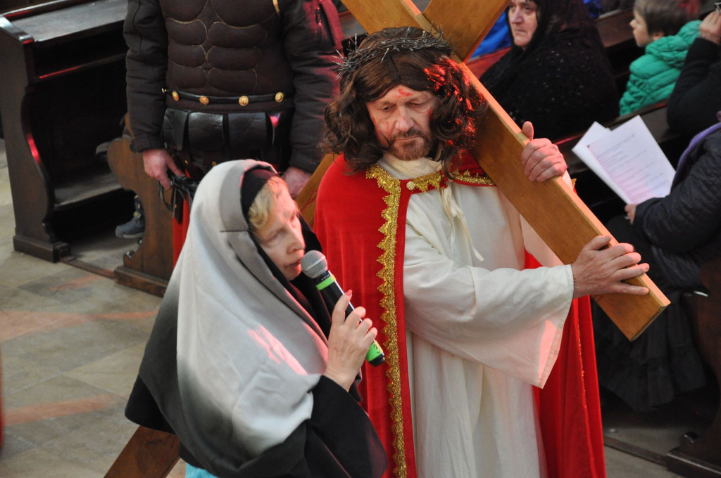 Robimy teatr  Sztuka dla 26 aktorów