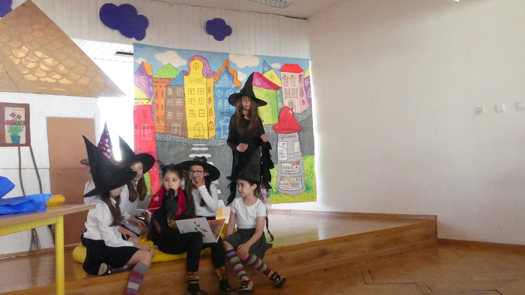 Kto czyta książki, żyje podwójnie