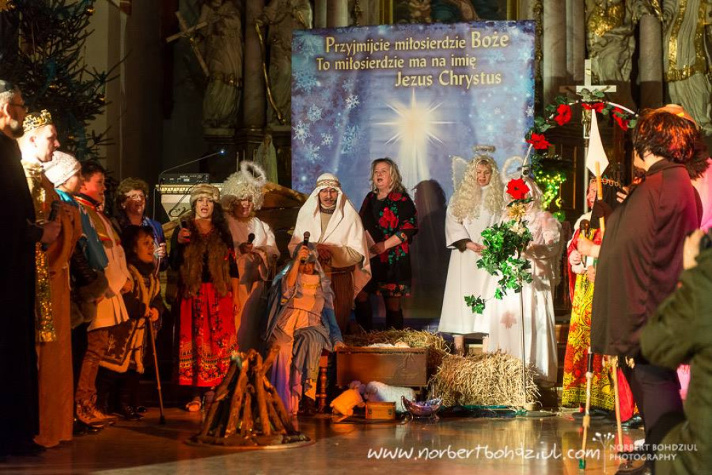 Robimy teatr  Sztuka dla 26 aktorów