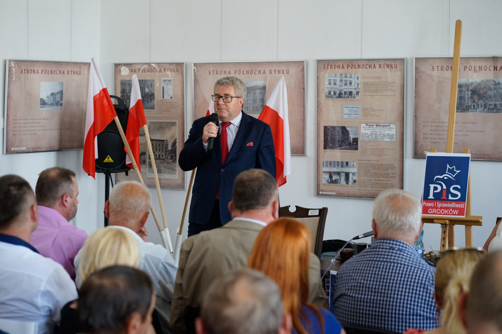 Spotkanie z Ryszardem Czarneckim - europosłem PIS w Grodkowie [fotorelacja]
