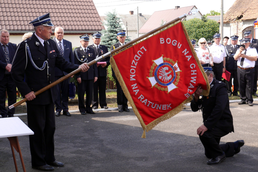 Sztandar dla strażaków z Dobrzynia