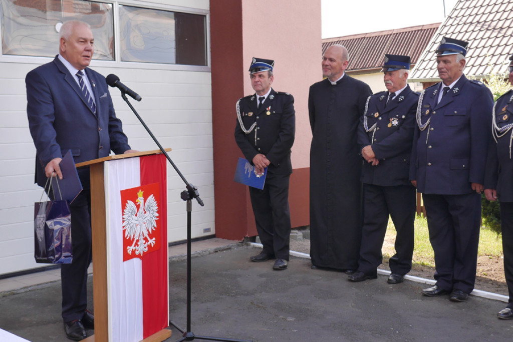 Sztandar dla strażaków z Dobrzynia