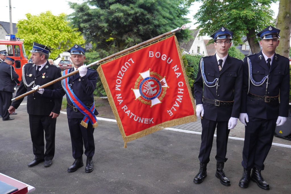 Sztandar dla strażaków z Dobrzynia