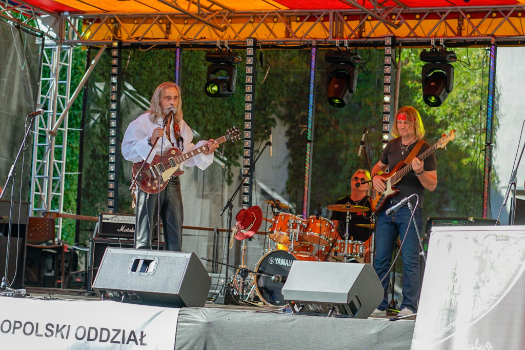 Polscy artyści mieszkający za granicą najechali na Zamek Piastów Śląskich