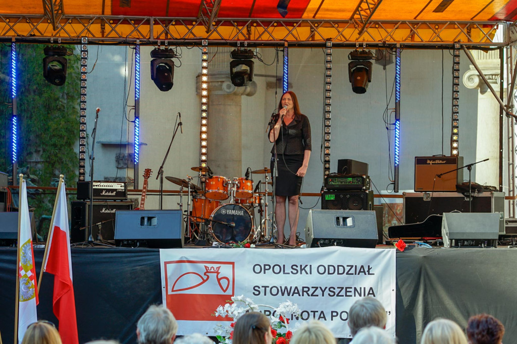 Polscy artyści mieszkający za granicą najechali na Zamek Piastów Śląskich