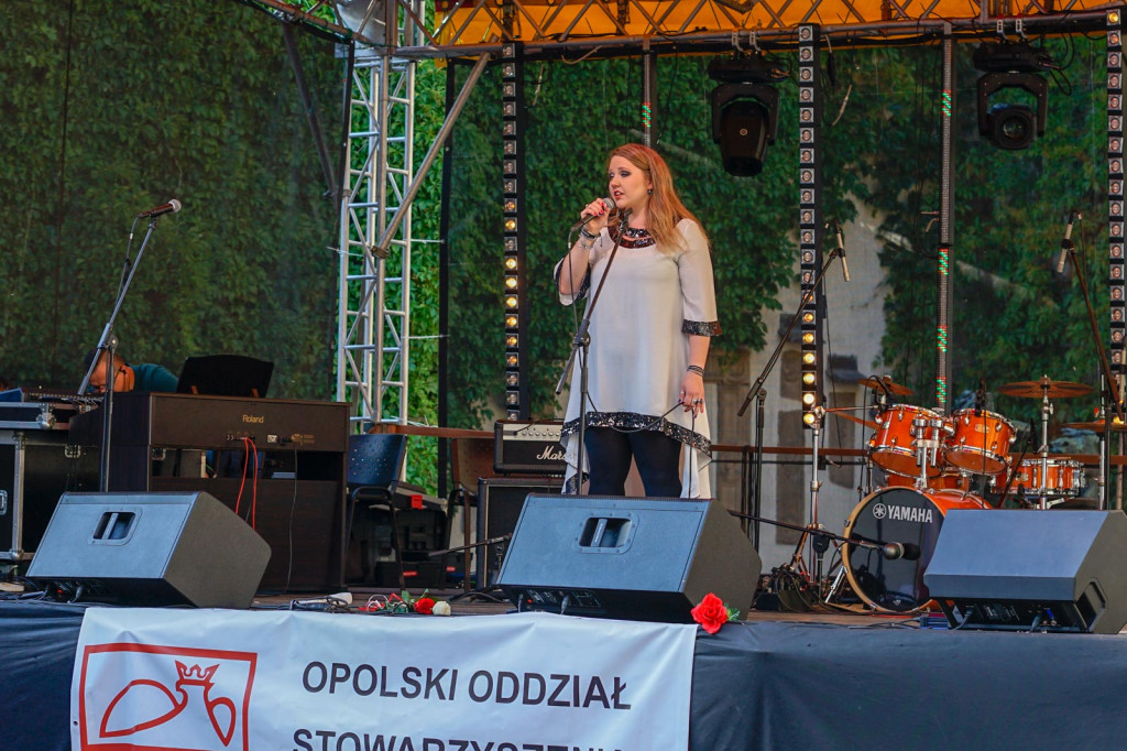 Polscy artyści mieszkający za granicą najechali na Zamek Piastów Śląskich