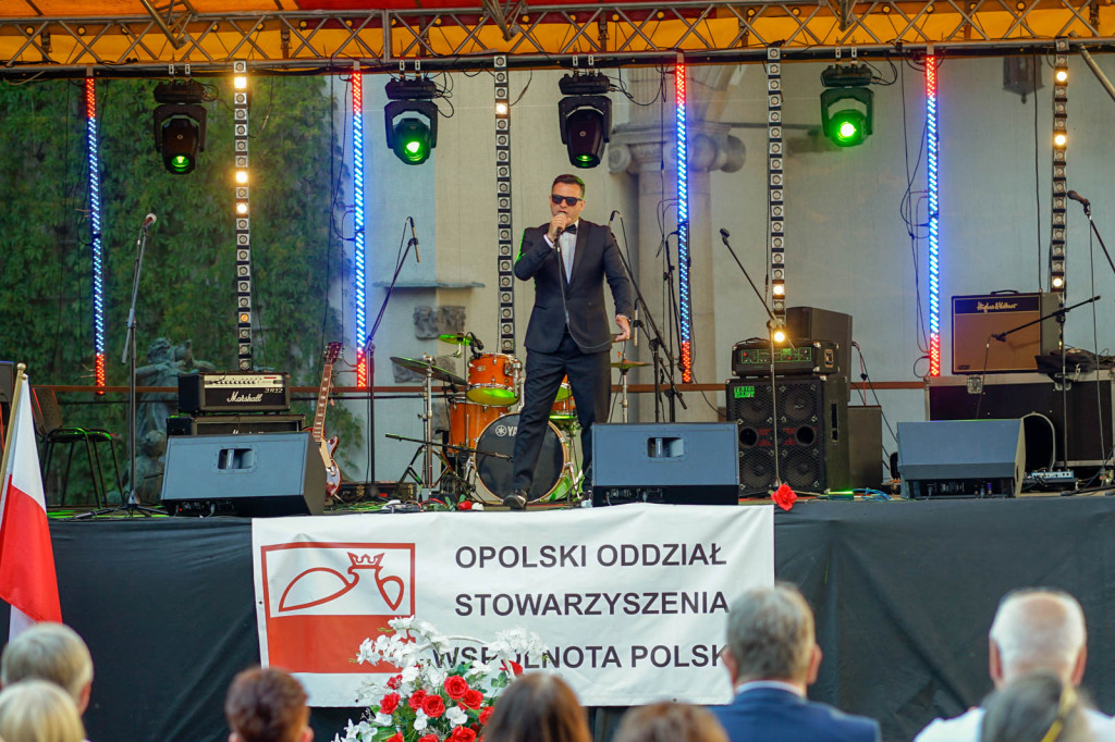 Polscy artyści mieszkający za granicą najechali na Zamek Piastów Śląskich