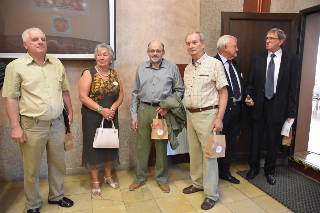 Uroczyste spotkanie po latach. Od pierwszej matury mechaników minęło 50 lat