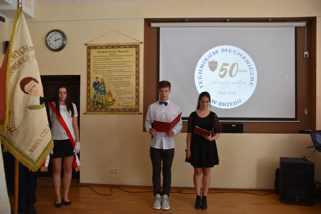 Uroczyste spotkanie po latach. Od pierwszej matury mechaników minęło 50 lat