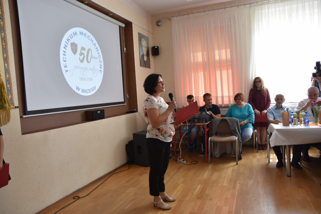 Uroczyste spotkanie po latach. Od pierwszej matury mechaników minęło 50 lat