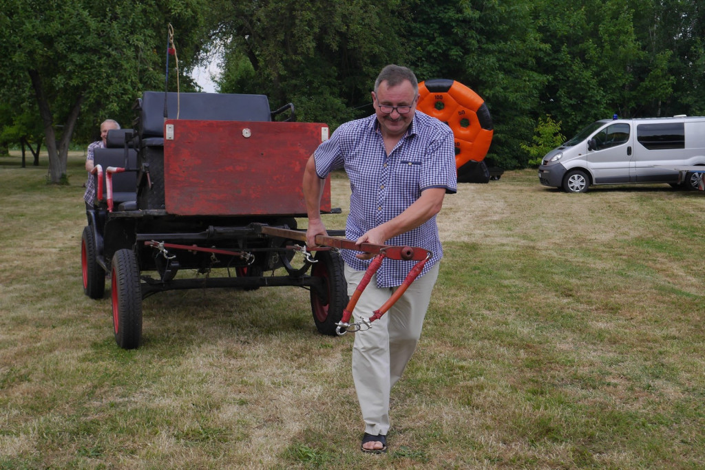 Ulewa dzieciom niestraszna. Piknik rodzinny w Szydłowicach [fotorelacja]