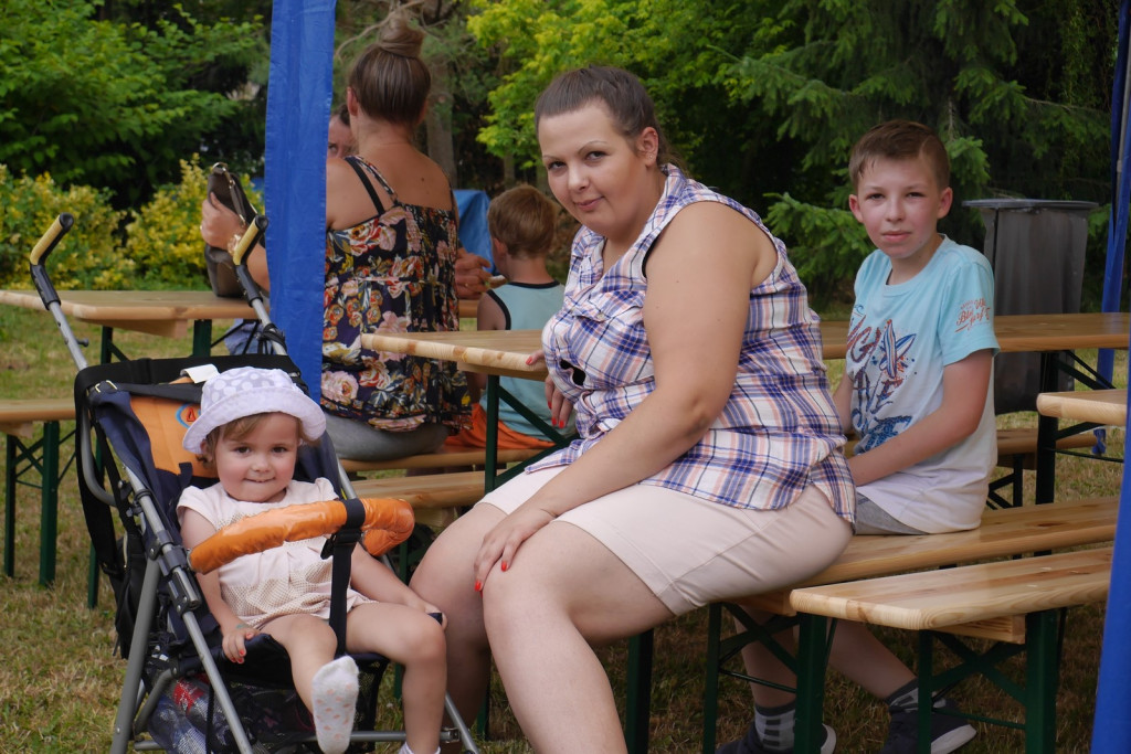 Ulewa dzieciom niestraszna. Piknik rodzinny w Szydłowicach [fotorelacja]