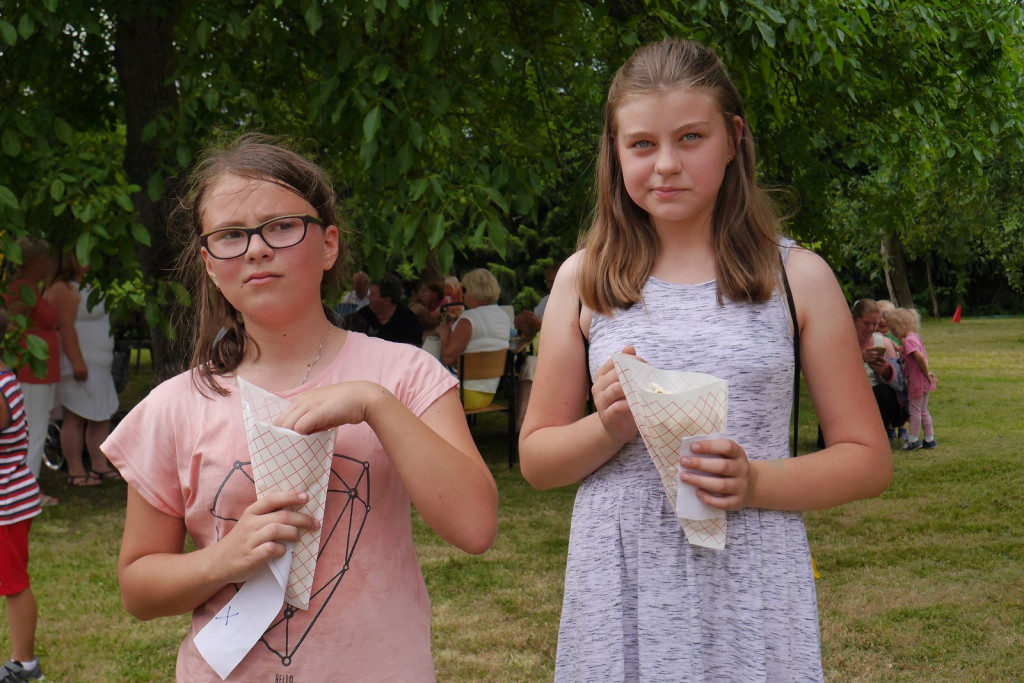 Ulewa dzieciom niestraszna. Piknik rodzinny w Szydłowicach [fotorelacja]