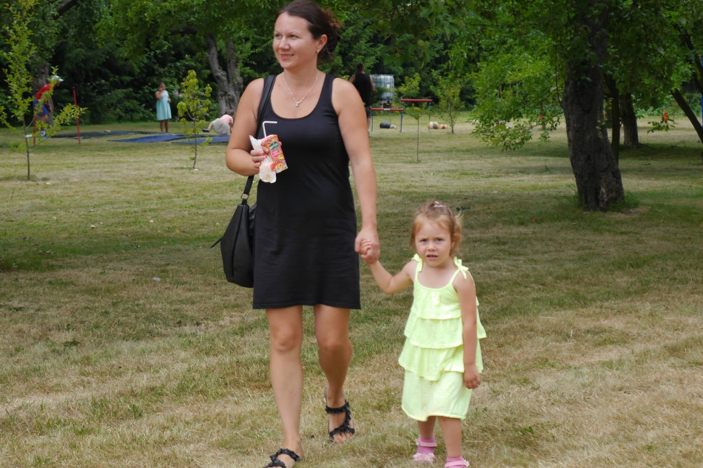 Ulewa dzieciom niestraszna. Piknik rodzinny w Szydłowicach [fotorelacja]