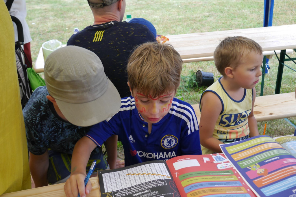Ulewa dzieciom niestraszna. Piknik rodzinny w Szydłowicach [fotorelacja]