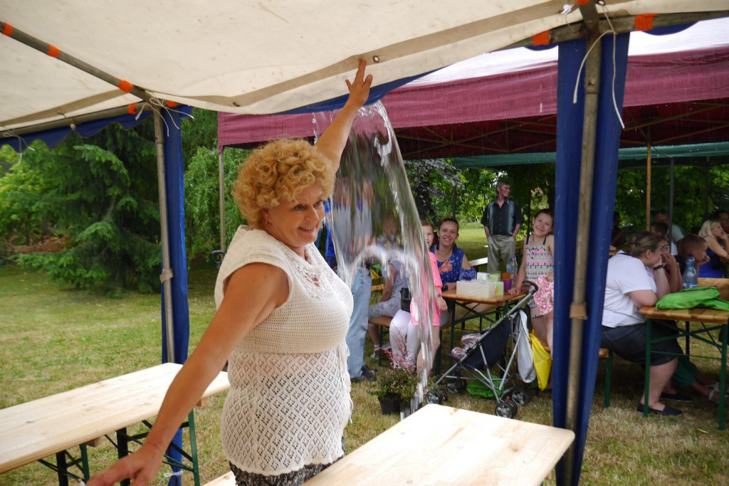 Ulewa dzieciom niestraszna. Piknik rodzinny w Szydłowicach [fotorelacja]