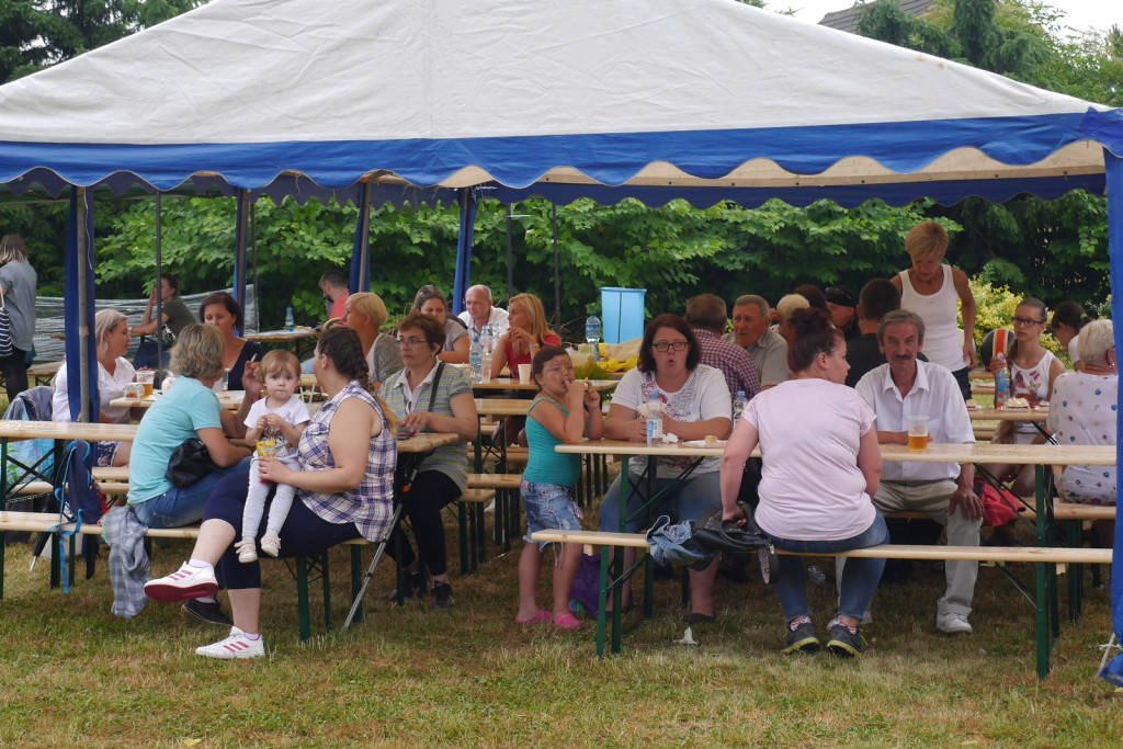 Ulewa dzieciom niestraszna. Piknik rodzinny w Szydłowicach [fotorelacja]