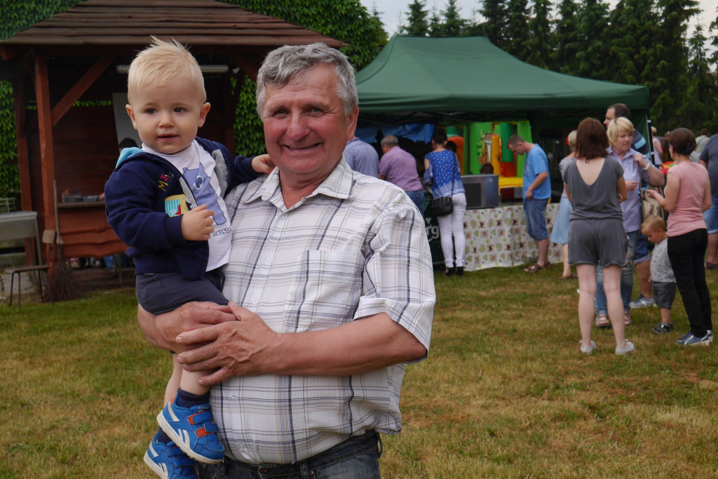 Ulewa dzieciom niestraszna. Piknik rodzinny w Szydłowicach [fotorelacja]
