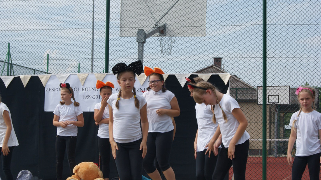 Historia Szkoły Rolniczej w Żłobiźnie. Losy absolwentów i ich wpływ na rozwój regionu
