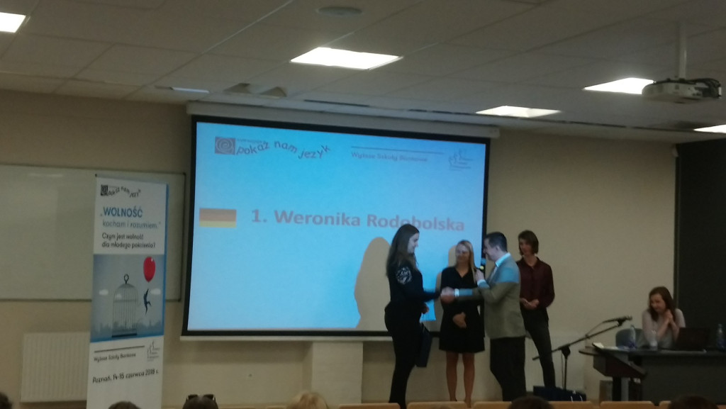 Uczennica I LO w Brzegu 