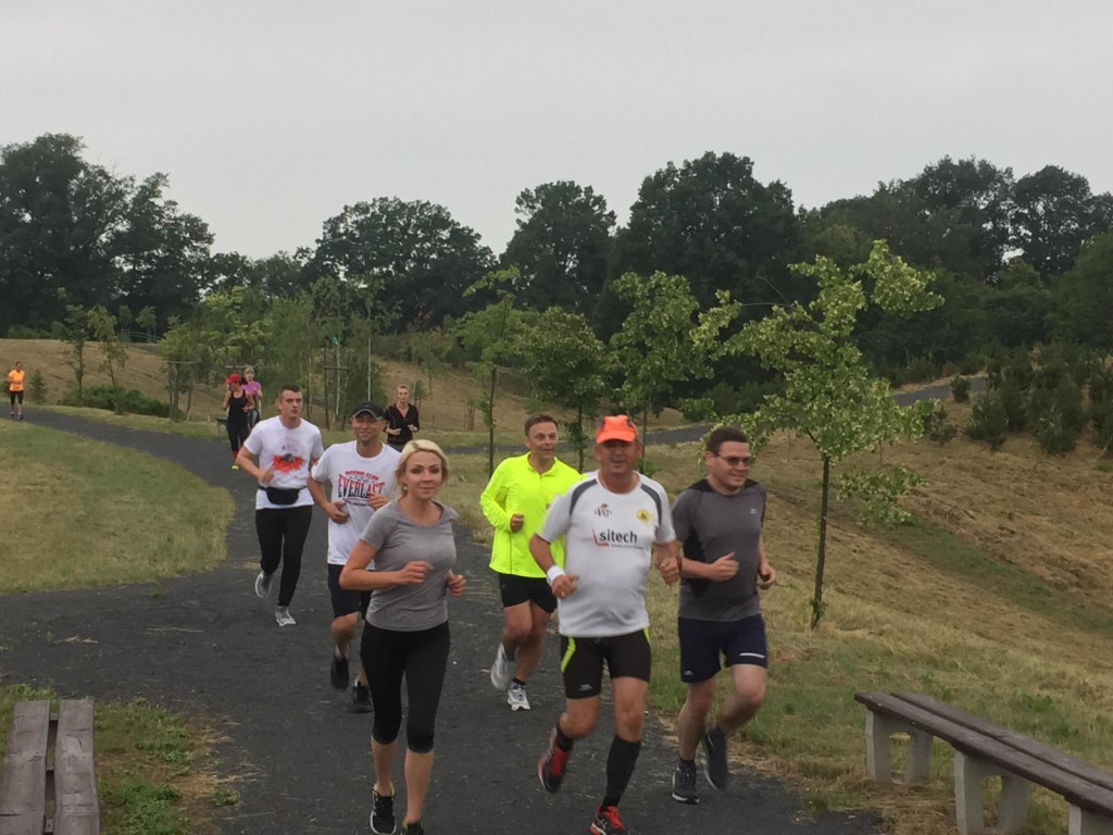 W Lewinie Brzeskim zakończono cykl spotkań promujących bieganie