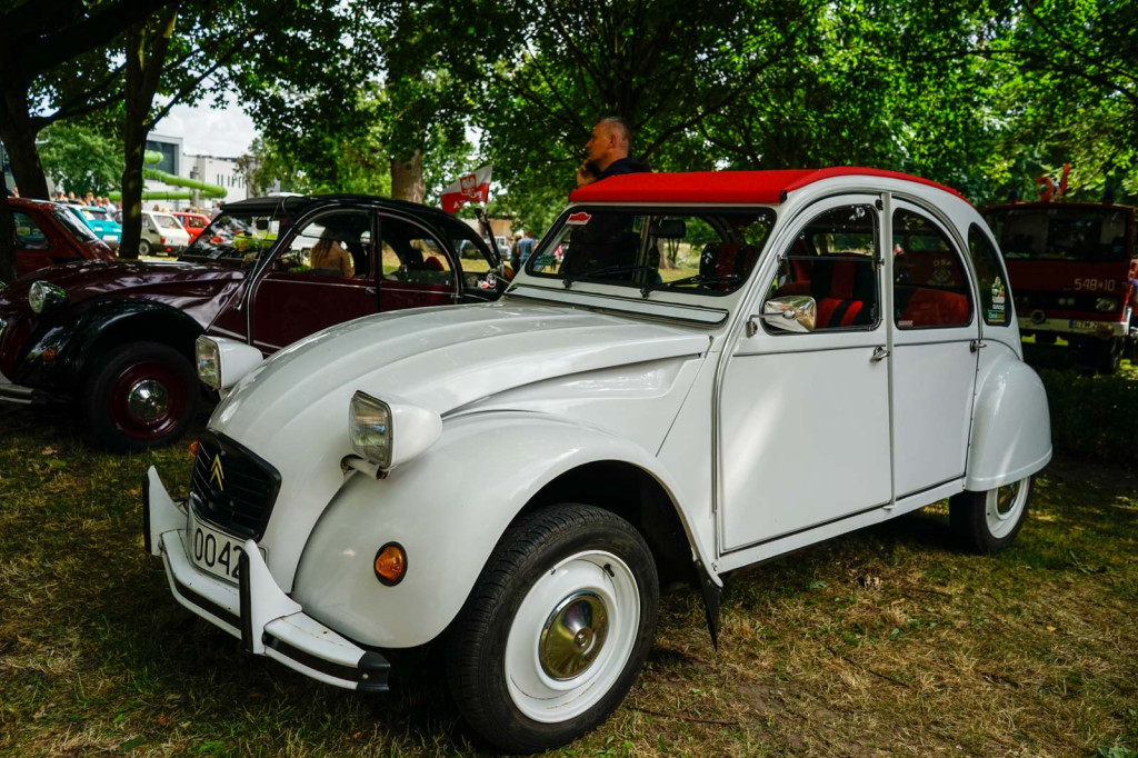 Międzynarodowy Zlot Pojazdów Zabytkowych w Oławie 2018 [fotorelacja]