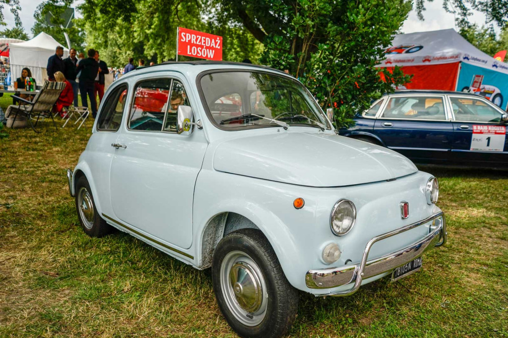 Międzynarodowy Zlot Pojazdów Zabytkowych w Oławie 2018 [fotorelacja]