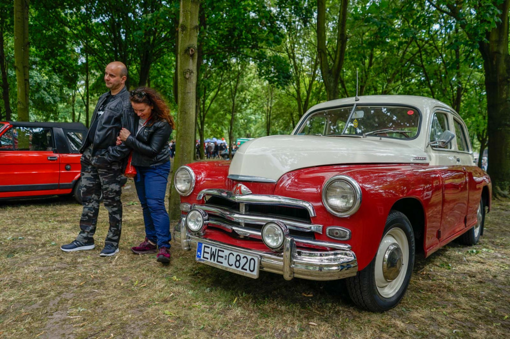 Międzynarodowy Zlot Pojazdów Zabytkowych w Oławie 2018 [fotorelacja]