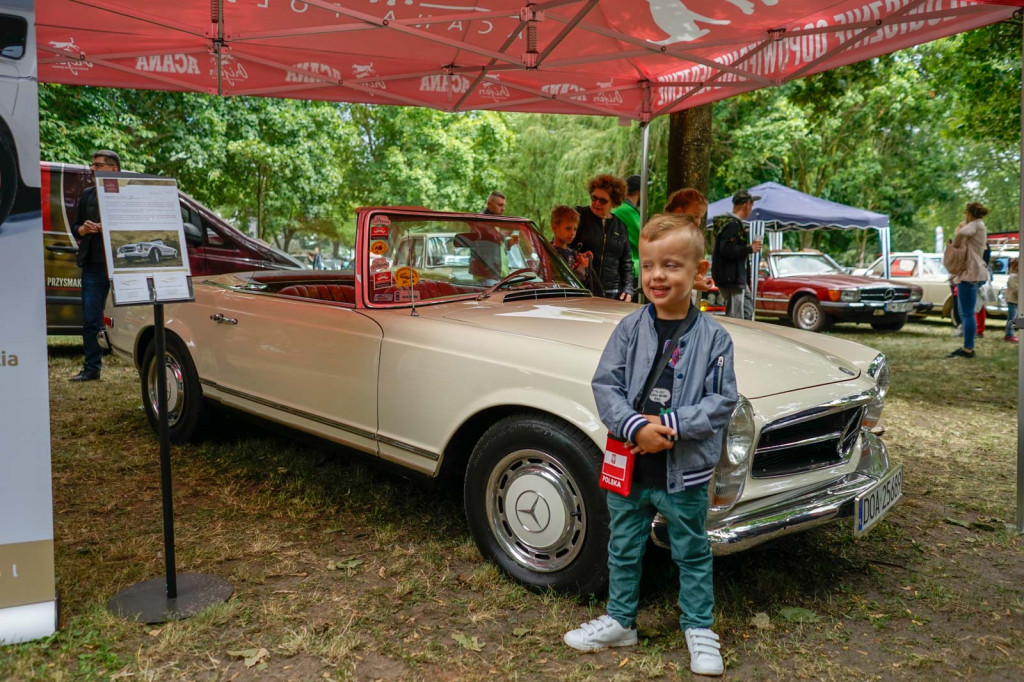 Międzynarodowy Zlot Pojazdów Zabytkowych w Oławie 2018 [fotorelacja]