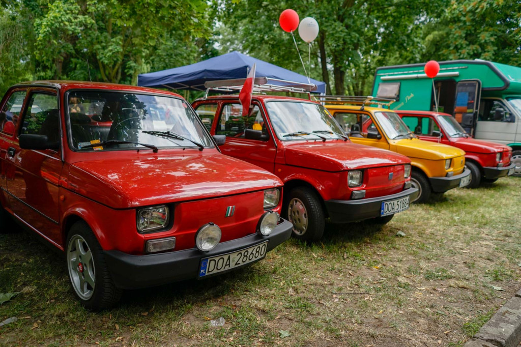 Międzynarodowy Zlot Pojazdów Zabytkowych w Oławie 2018 [fotorelacja]