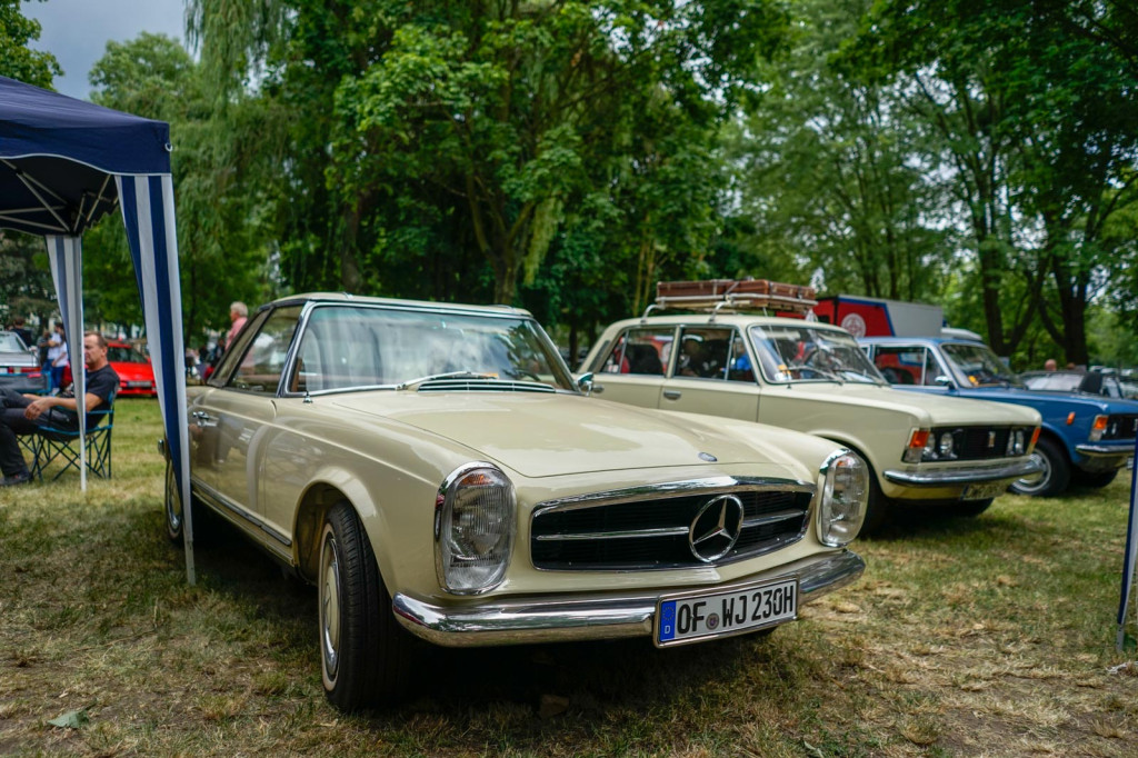 Międzynarodowy Zlot Pojazdów Zabytkowych w Oławie 2018 [fotorelacja]