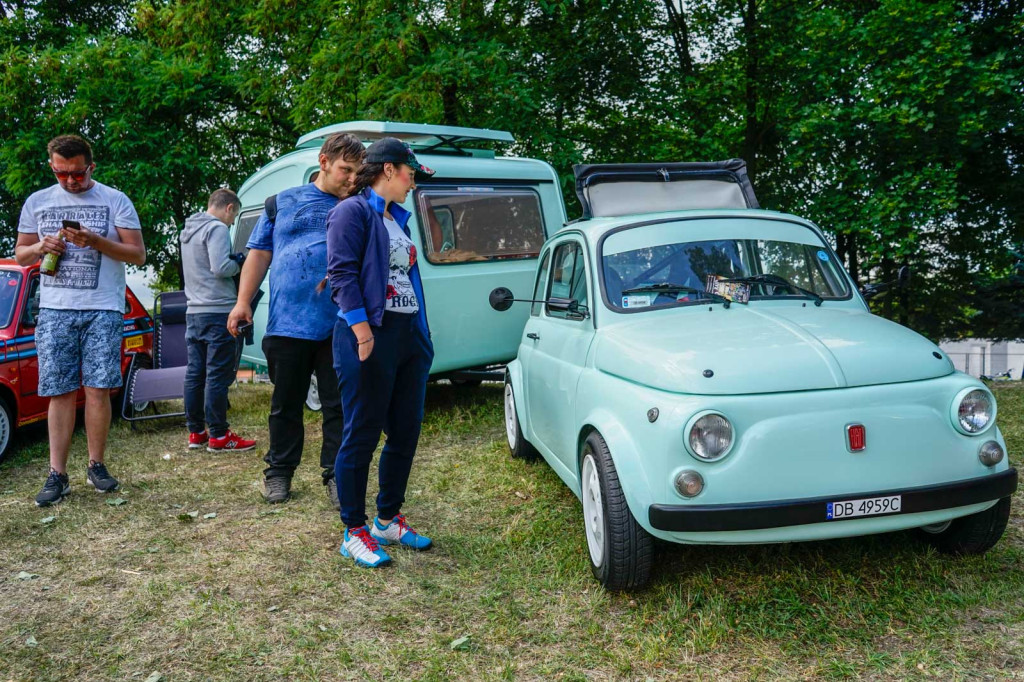 Międzynarodowy Zlot Pojazdów Zabytkowych w Oławie 2018 [fotorelacja]