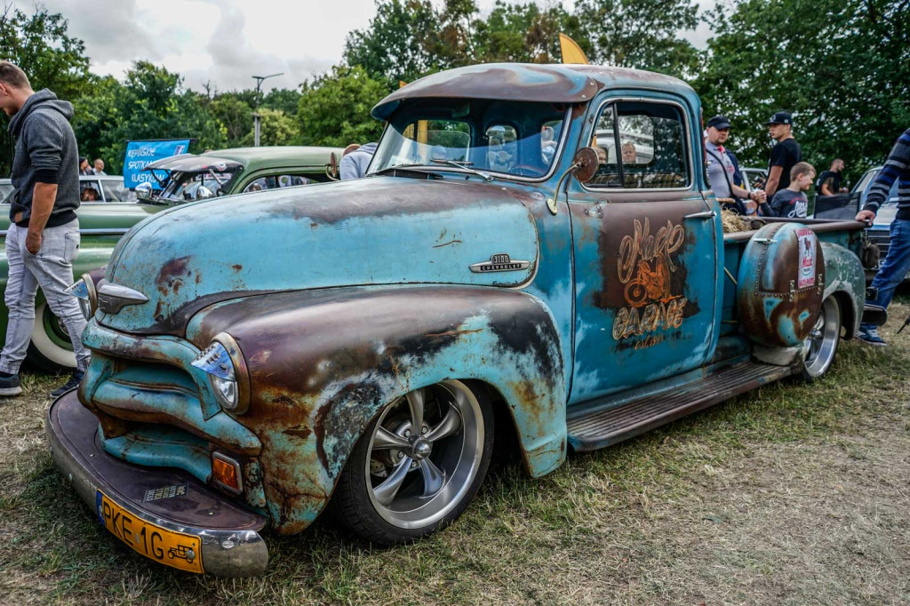 Międzynarodowy Zlot Pojazdów Zabytkowych w Oławie 2018 [fotorelacja]