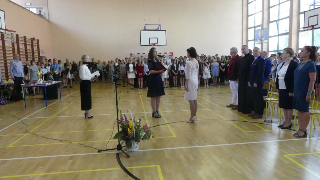 Uroczyste zakończenie roku szkolnego w Publicznej Szkole Podstawowej  nr 6 w Brzegu
