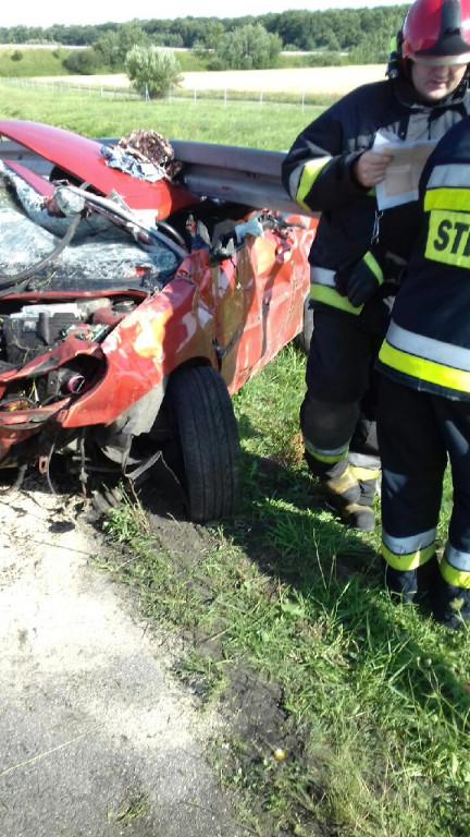 Dwie osoby poszkodowane w wypadku na autostradzie A4
