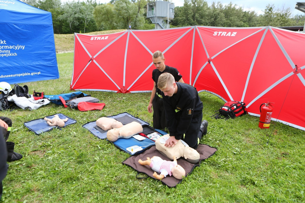 OSP Mąkoszyce i OSP KSRG Lubsza na 17. Wojewódzkich Obchodach Dnia Inwalidy