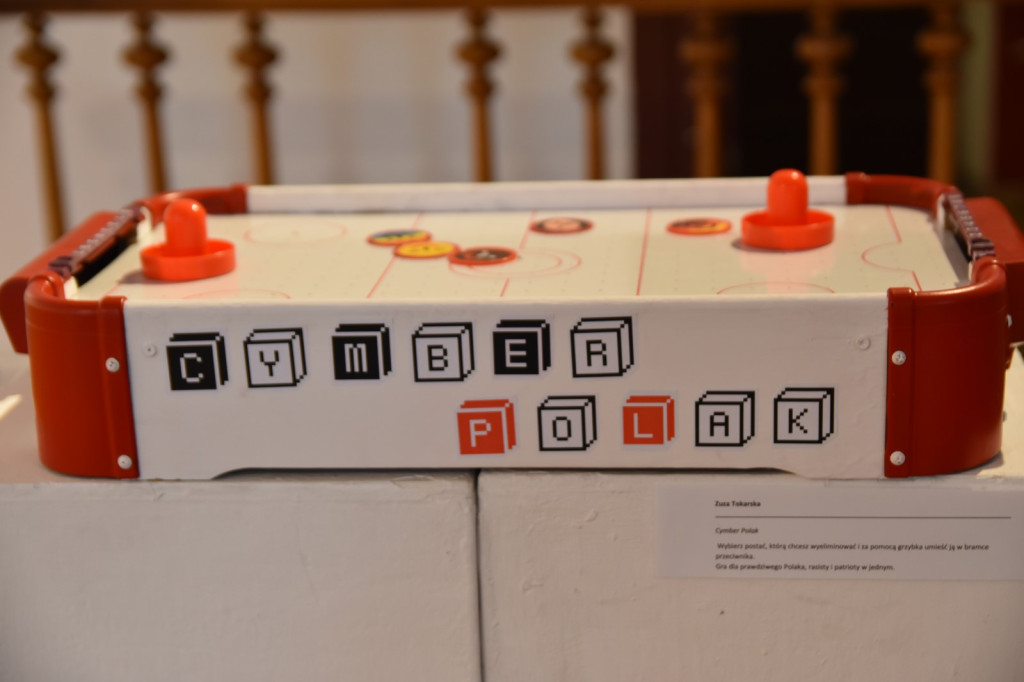 Wystawa studentów z wrocławskiej Akademii Sztuk Pięknych dotarła do Brzegu