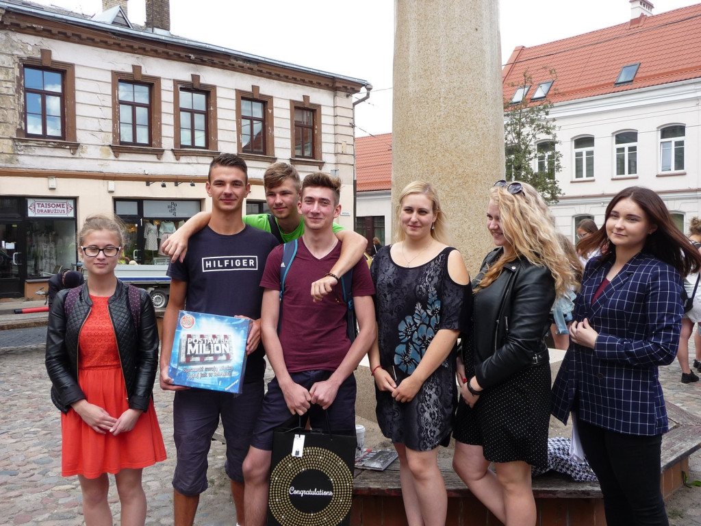 Wielopokoleniowa integracja kulturowa z Polakami na Litwie.  Śladami Polaków na Litwie.