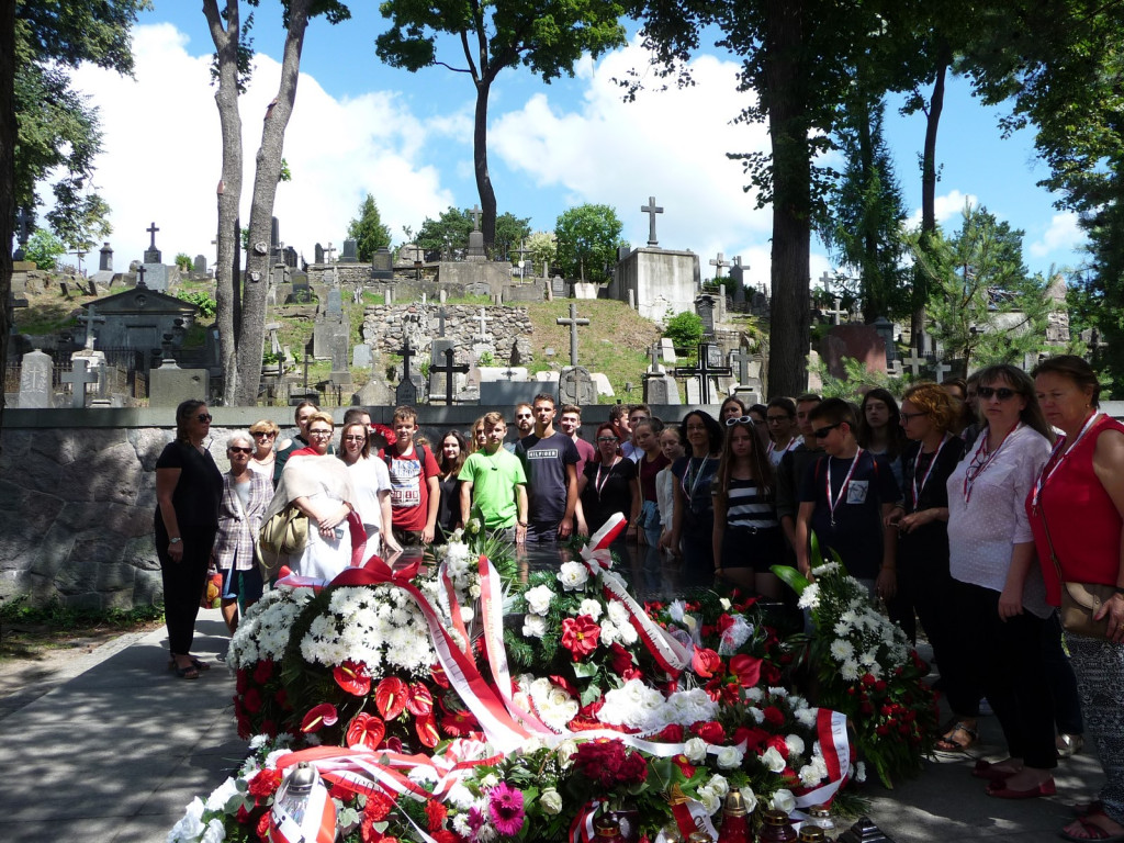 Wielopokoleniowa integracja kulturowa z Polakami na Litwie.  Śladami Polaków na Litwie.