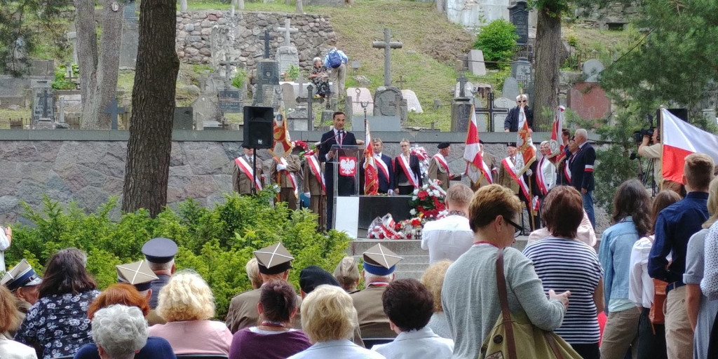 Wielopokoleniowa integracja kulturowa z Polakami na Litwie.  Śladami Polaków na Litwie.