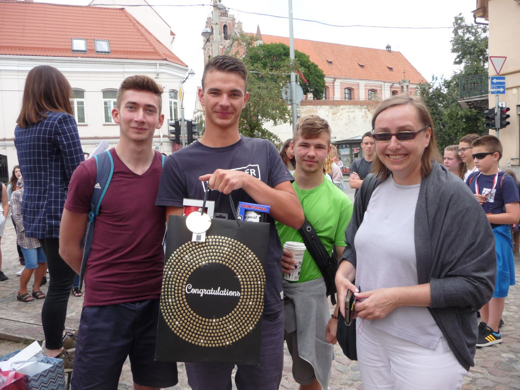 Wielopokoleniowa integracja kulturowa z Polakami na Litwie.  Śladami Polaków na Litwie.
