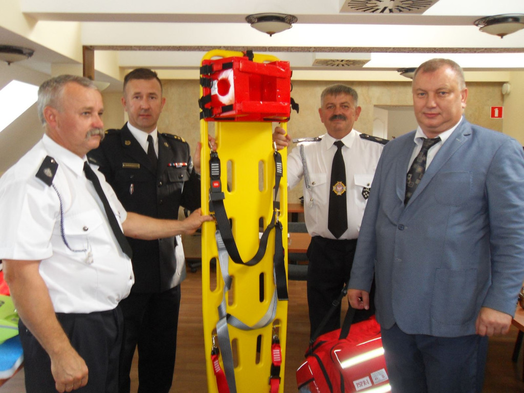 Sprzęt dla strażaków ochotników z terenu Gminy Lubsza