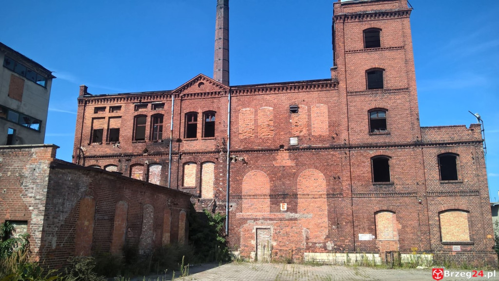 Browar w Brzegu popada w ruinę. Historia i stan obecny.