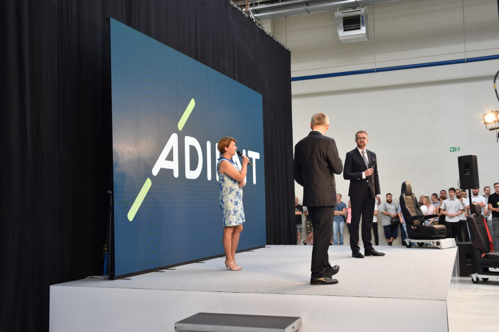Rozbudowa fabryki Adient w Skarbimierzu-Osiedle. Zwiększenie przestrzeni produkcyjnej zapewni firmie wiele korzyści
