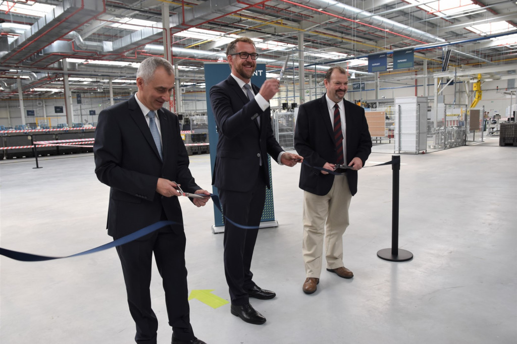 Rozbudowa fabryki Adient w Skarbimierzu-Osiedle. Zwiększenie przestrzeni produkcyjnej zapewni firmie wiele korzyści