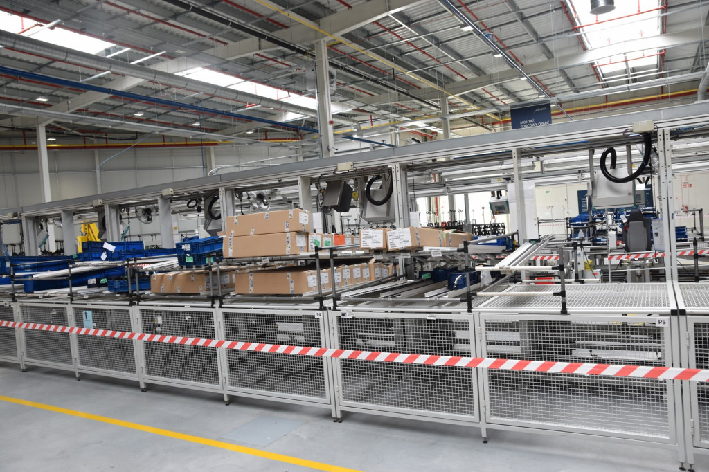 Rozbudowa fabryki Adient w Skarbimierzu-Osiedle. Zwiększenie przestrzeni produkcyjnej zapewni firmie wiele korzyści